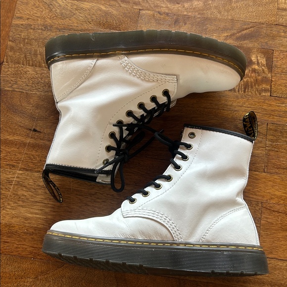 Dr Martens WOMEN\'S DR. MARTENS ZAVALA COMBAT BOOTS size 7